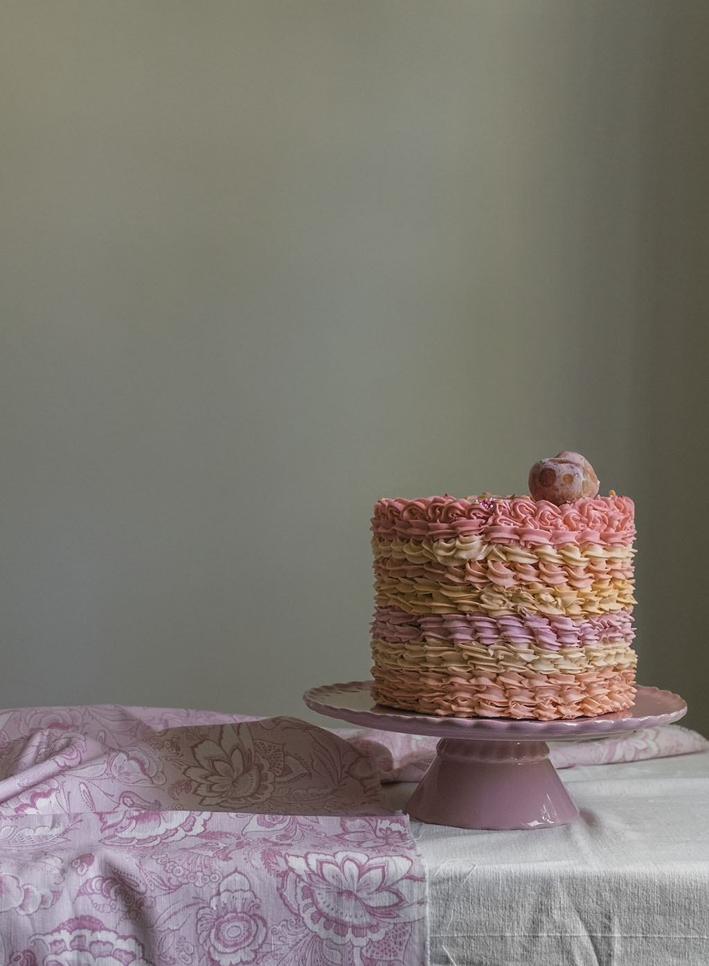 Tarta de melocotón. Layer cake de melocotón. Peach cake