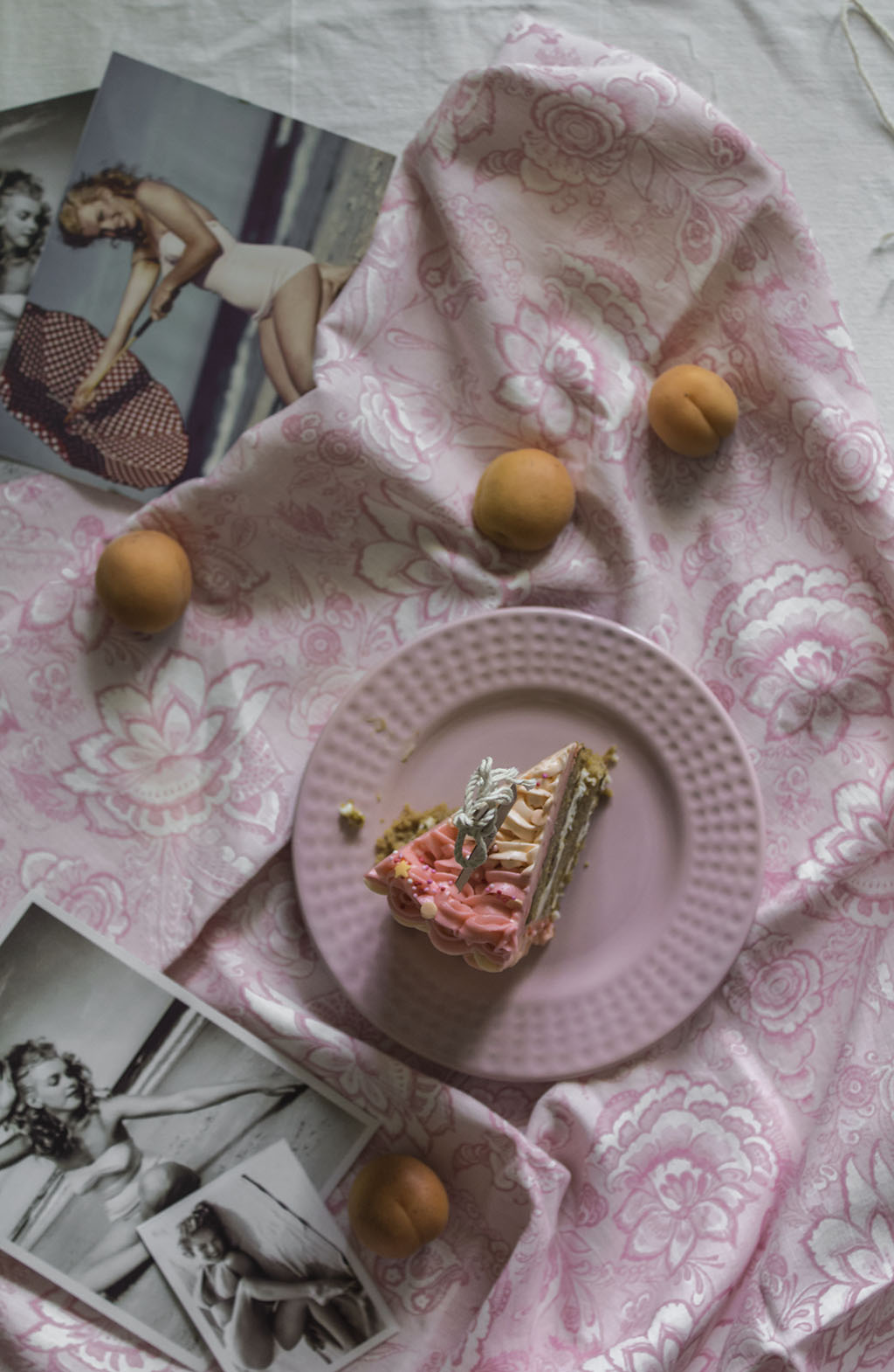 Tarta de melocotón. Layer cake de melocotón. Peach cake