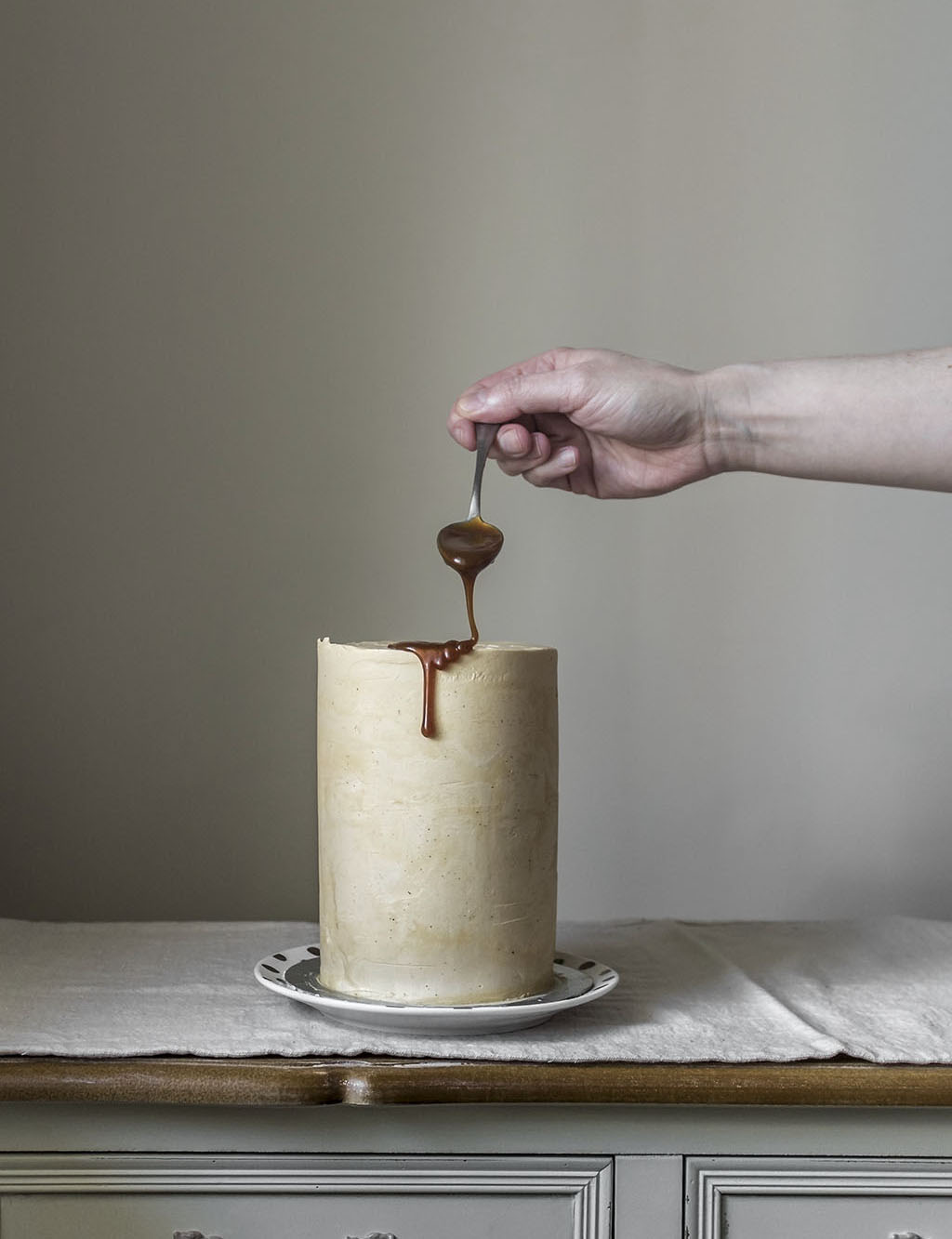 Tarta de cacahuete caramelo, layer cake, recetas de tartas, dulces de cacahuete, caramelo, swiss merengue buttercream de caramelo