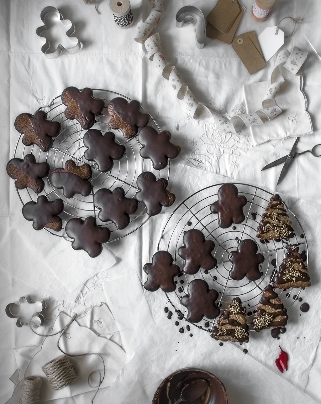 Gingerbread, pan de jengibre, galletas de jengibre, hombrecitos de jengibre, galletas de navidad