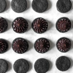 Chocolate "O" cookies. Galletas de chocolate. Ottolhengi chocolate cookies. Sweet. Libro "Dulce" de Ottolenghi